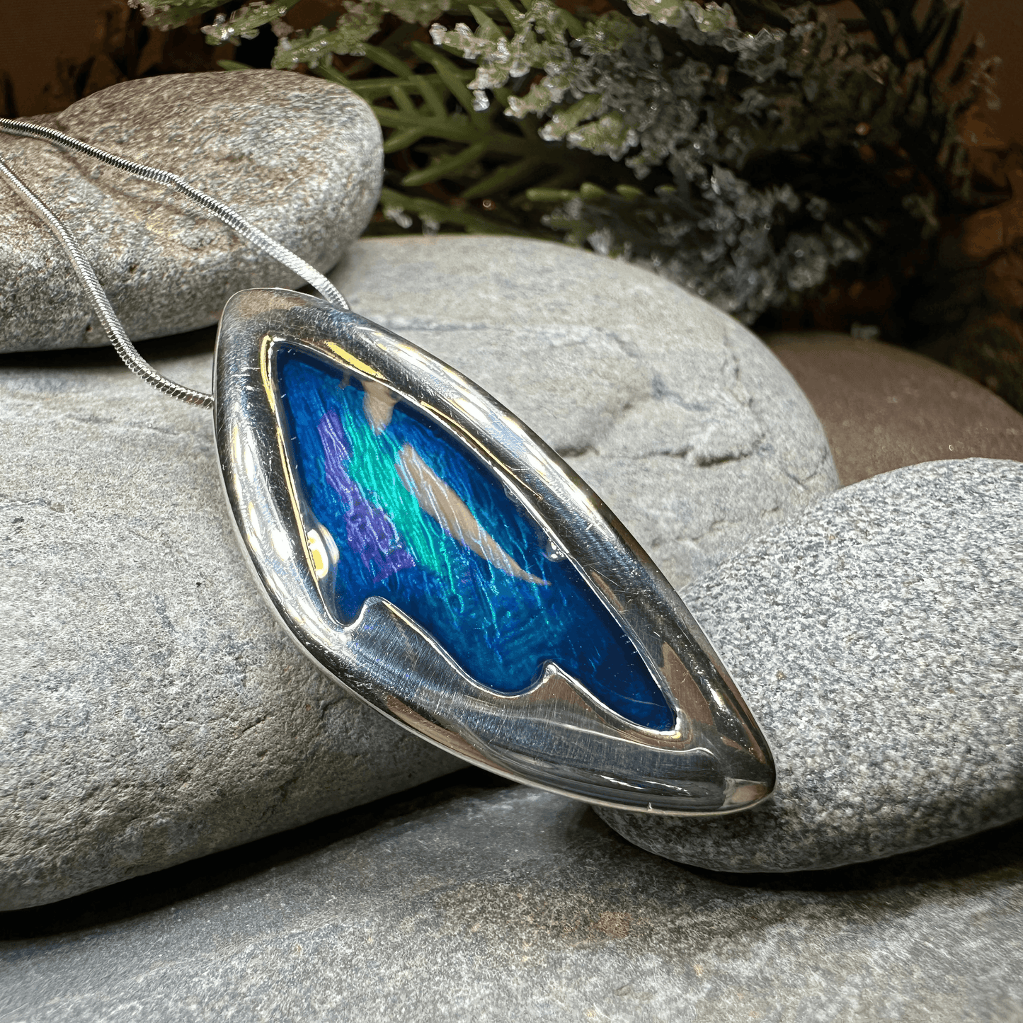 Northern Lights Necklace - 18