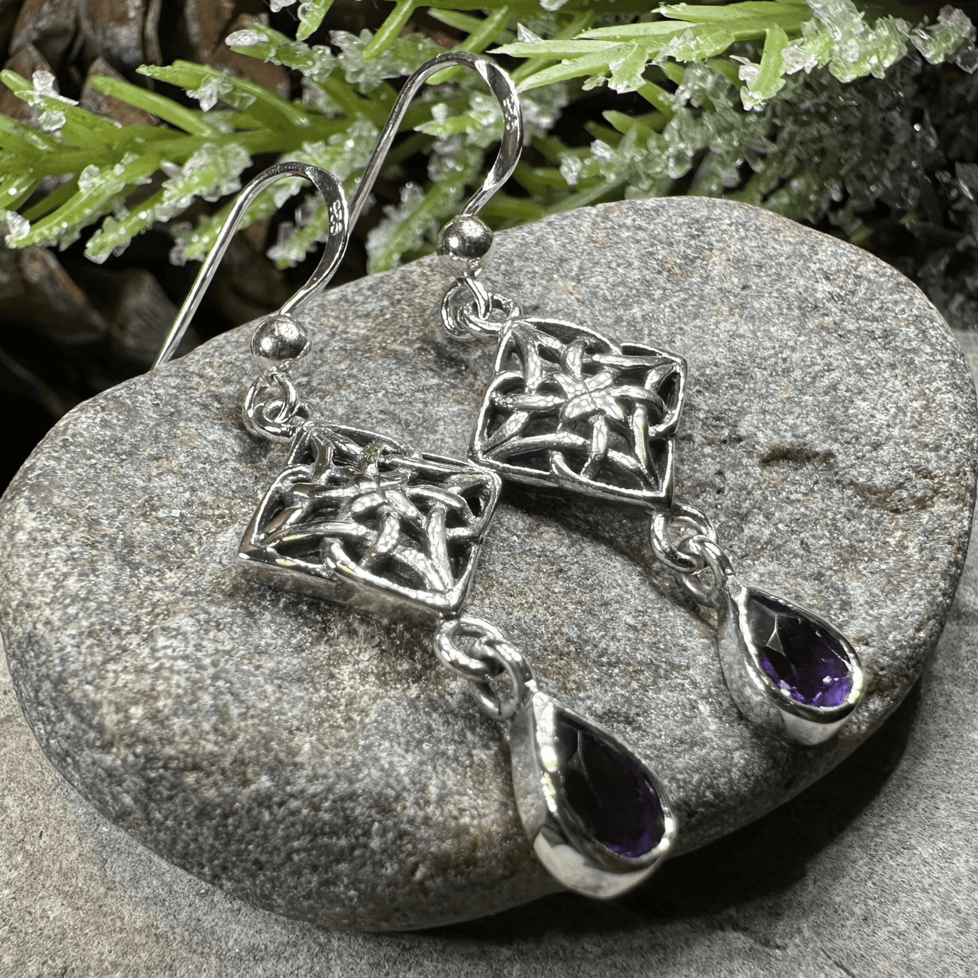 Marinda Celtic Knot Earrings - 