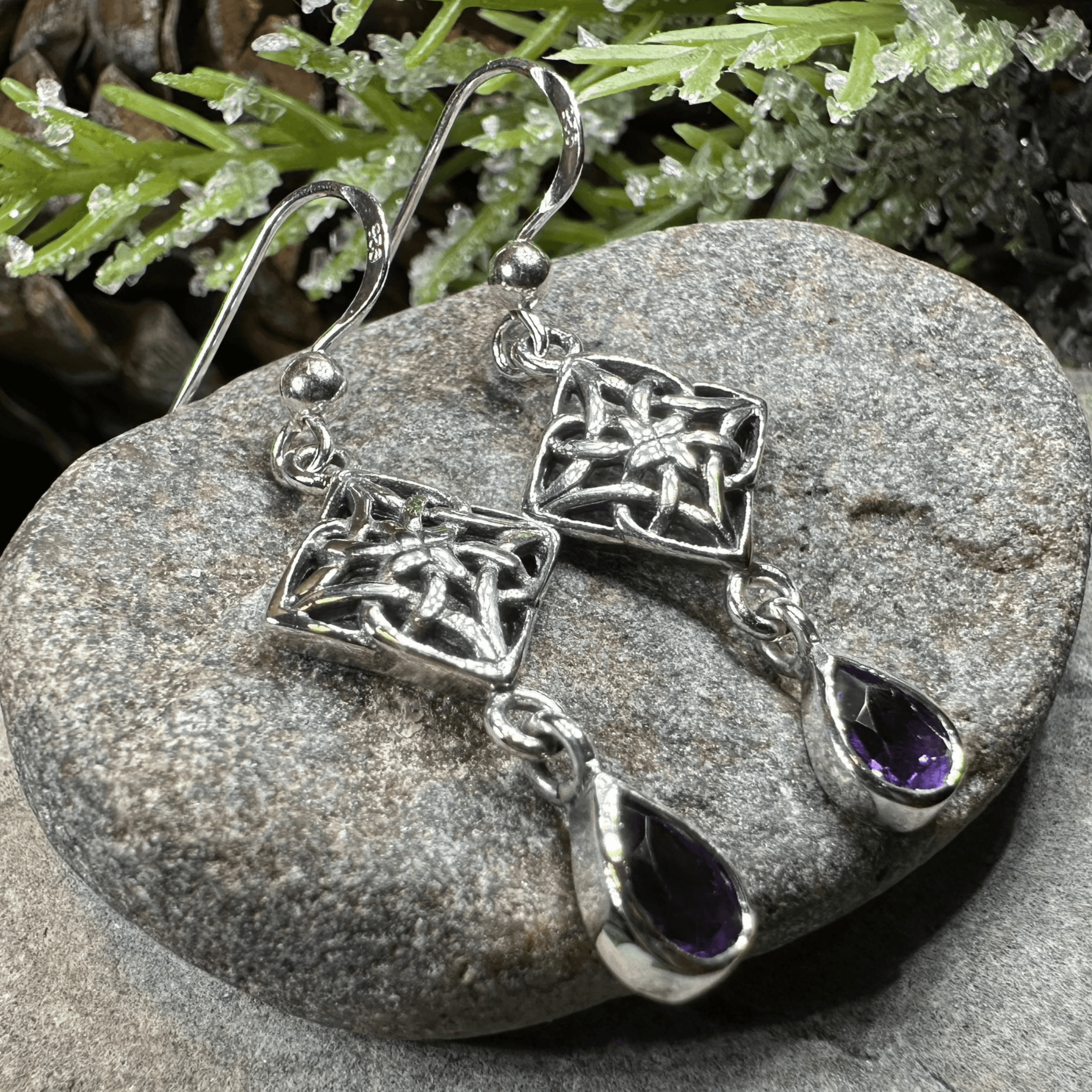 Marinda Celtic Knot Earrings - 