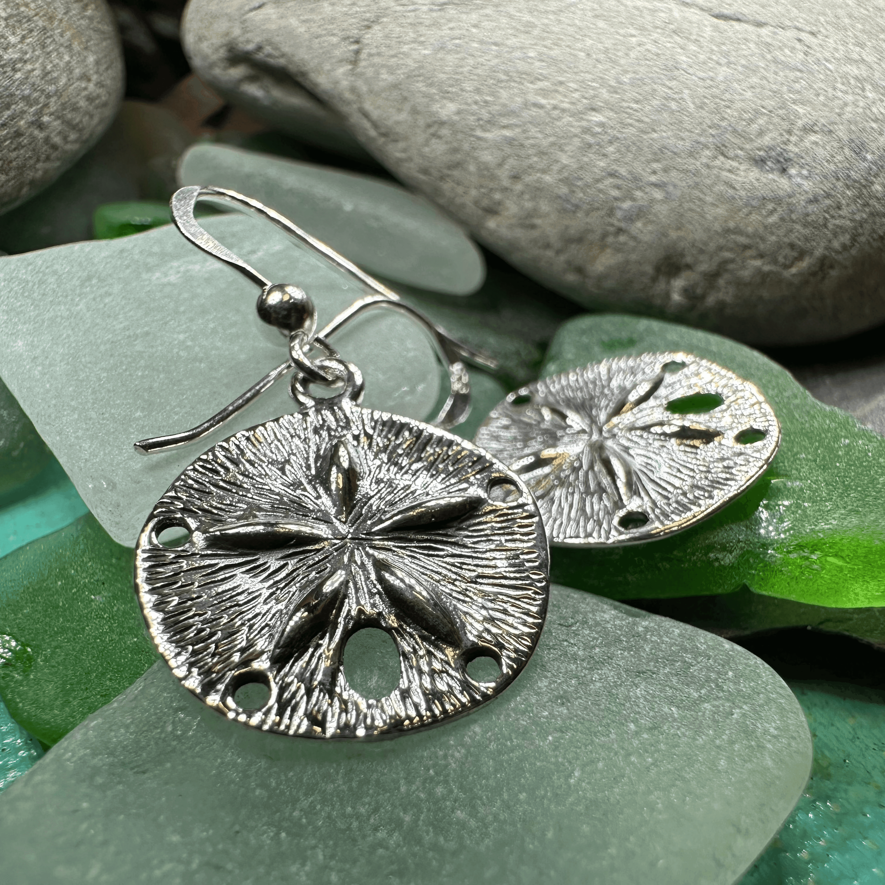 Seabrook Realistic Sand Dollar Earrings - 