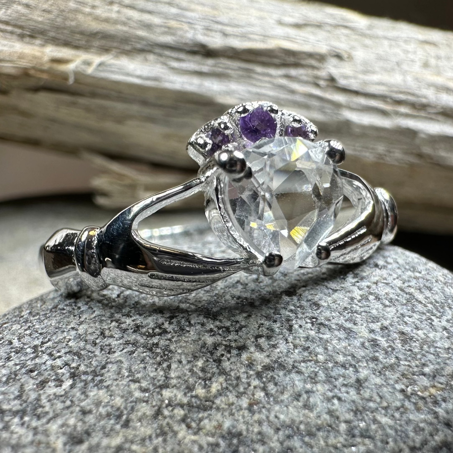 Ardor Moonstone Claddagh Ring