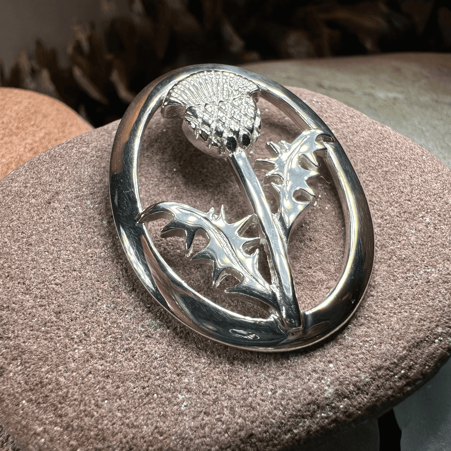 Gaisgeil Scottish Thistle Necklace - 18