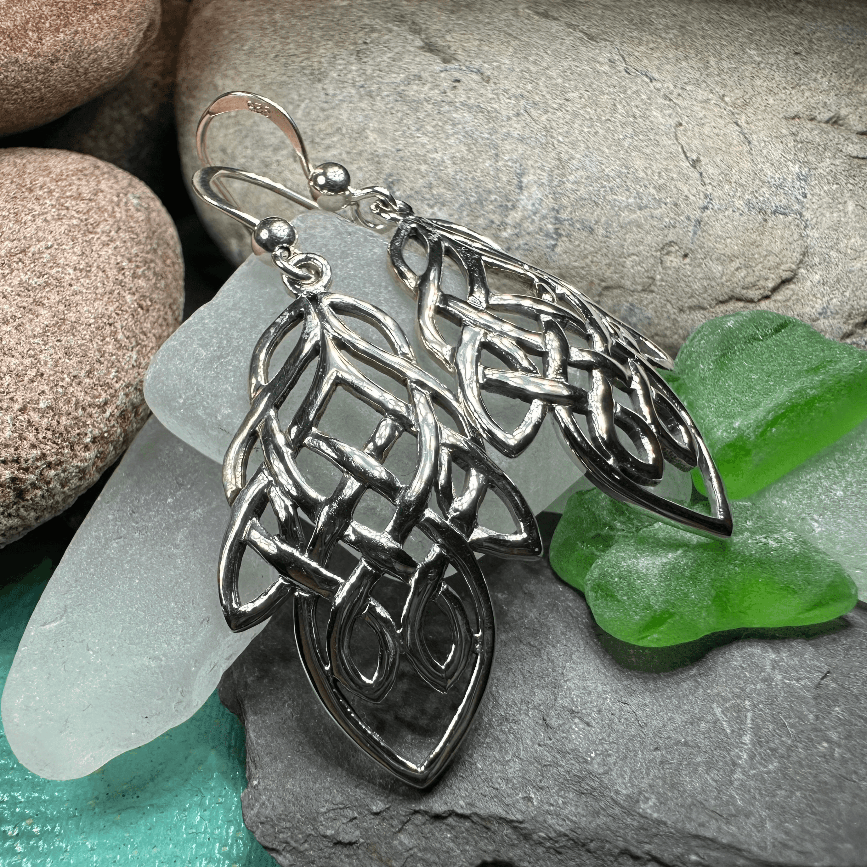 Aine Celtic Knot Earrings - 