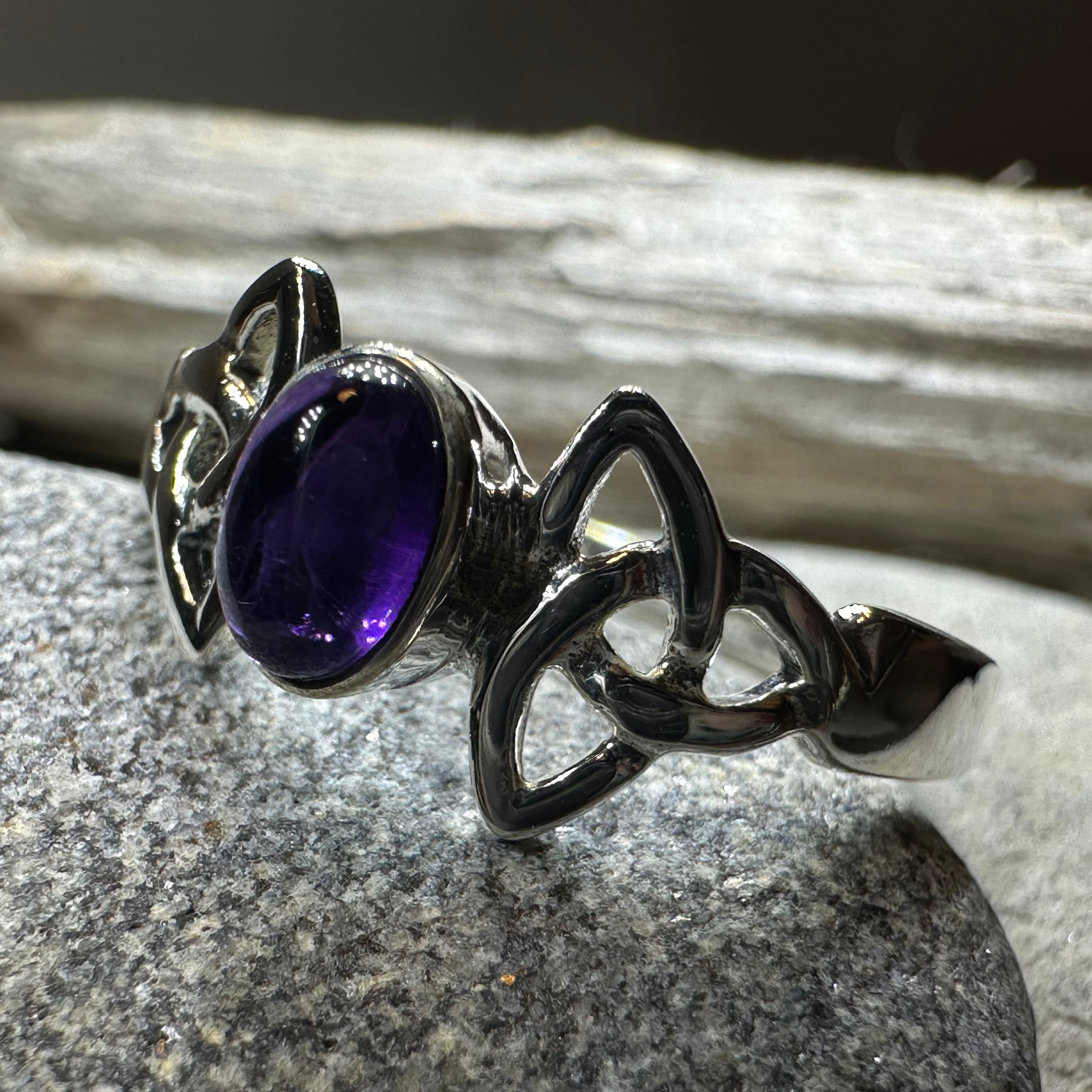 Rori Trinity Knot Ring