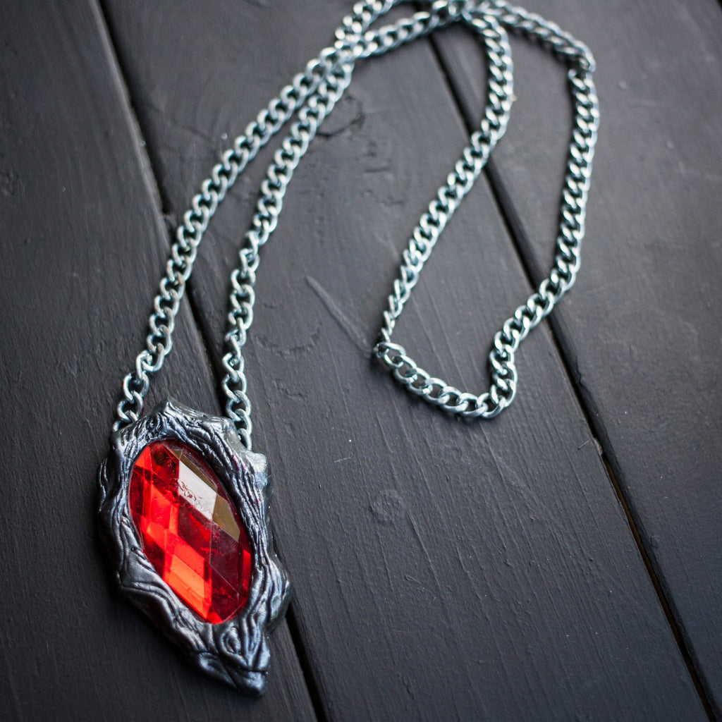 Devil May Cry 3 Vergil/Dante Cosplay Pendant - In Stock - Dante/Silver - In Stock