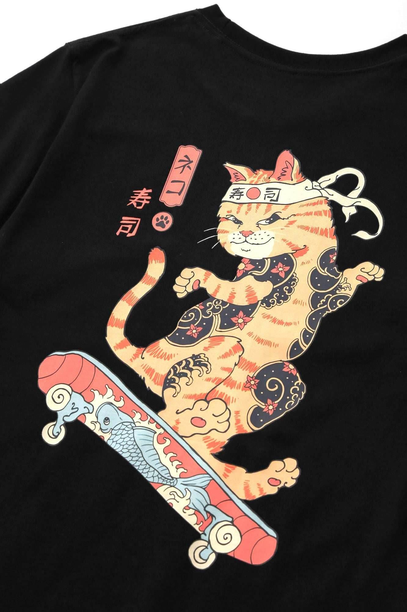 YeT019 Neko Skateboarding Cat Tee - Black / S