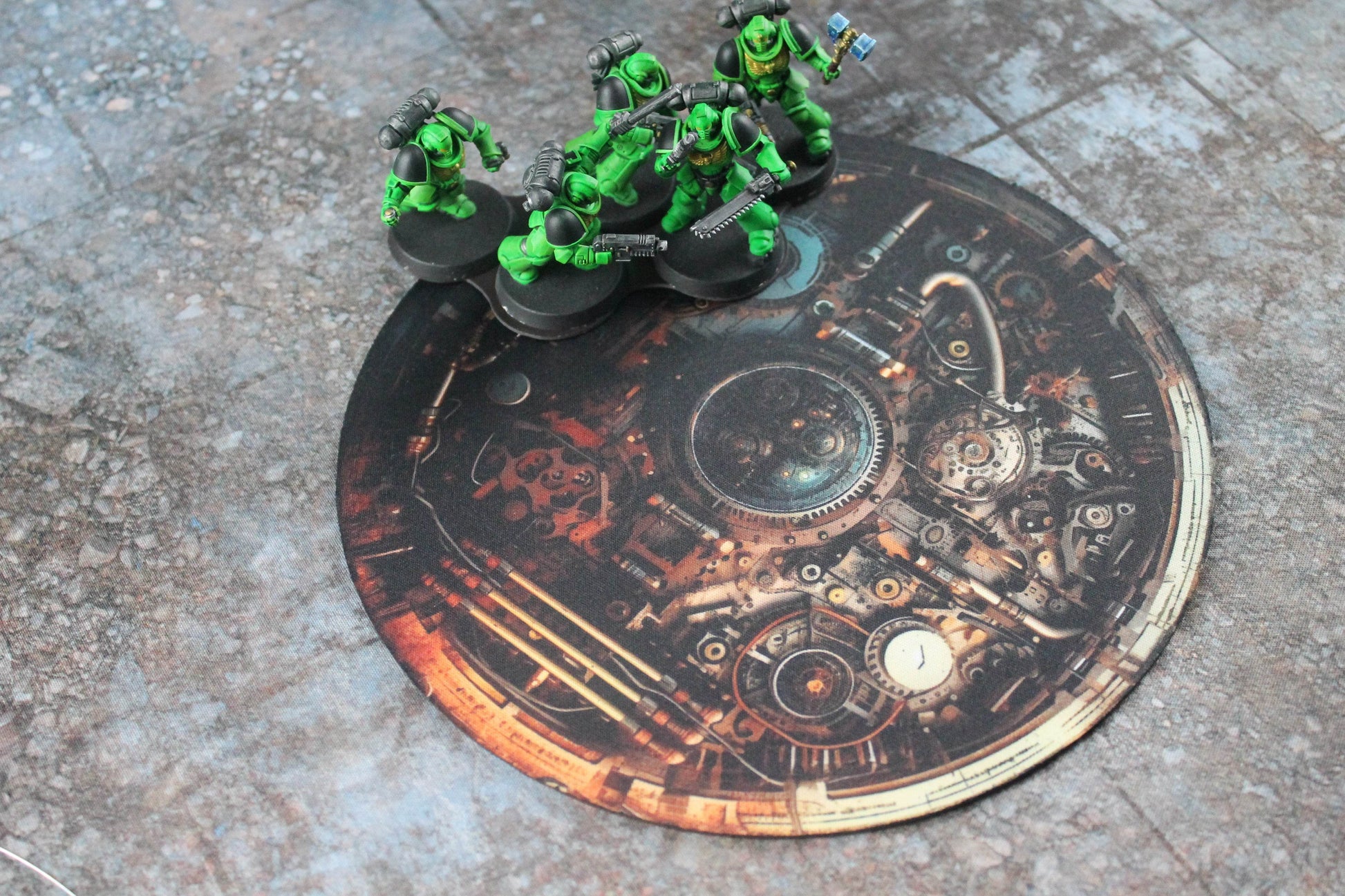 Warhammer 40k and AoS4 Neoprene Objective Markers - Hazard Stripes and Gears - Set of 6