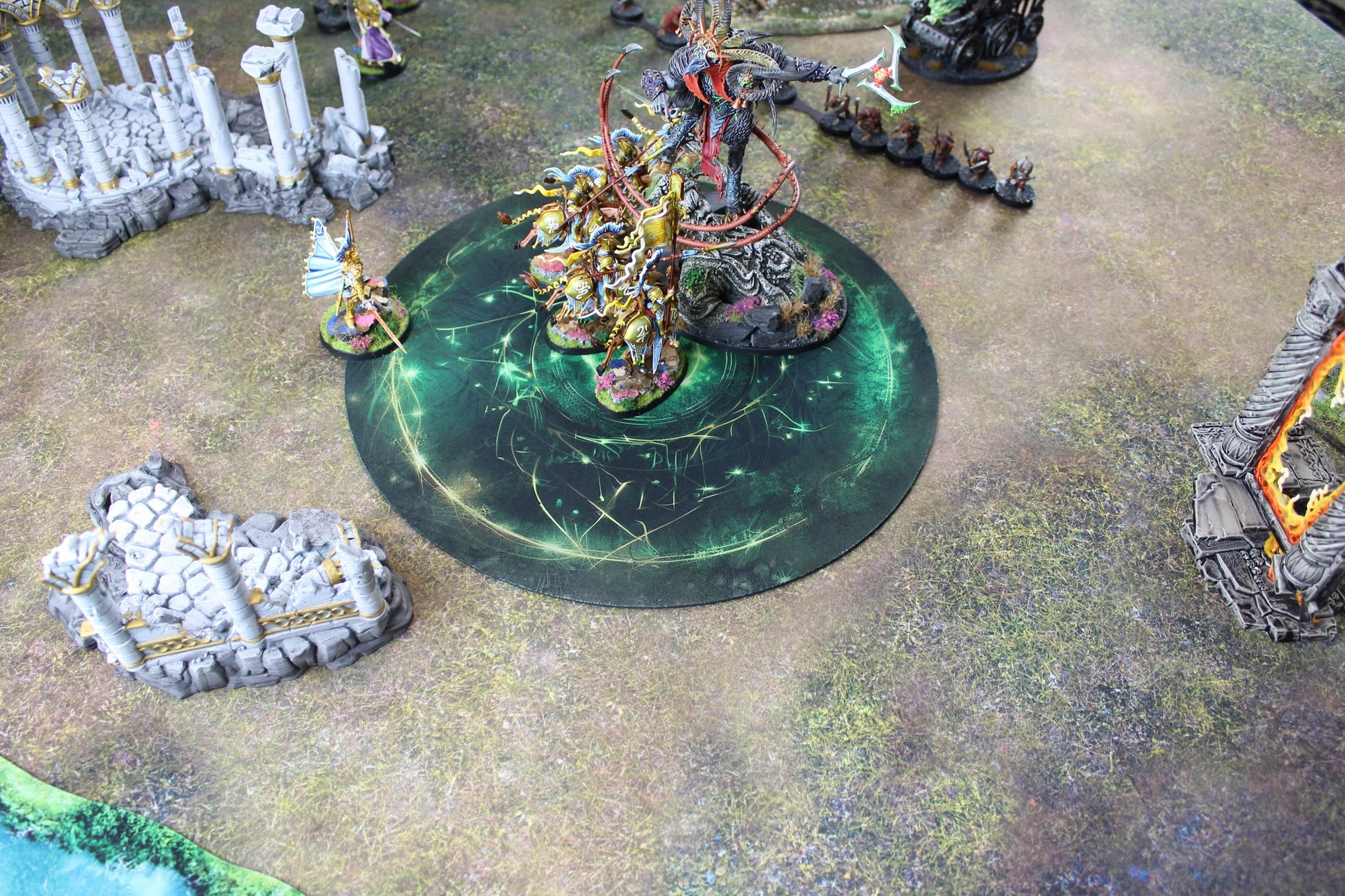 Autumn Prairie - Neoprene Battle Mat - Warhammer, AoS, 40K, Kill Team, MCP, Shatterpoint, Legion, More - 44x60