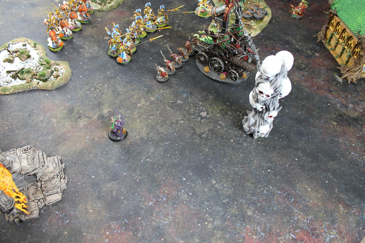 Boggy Swamp - Neoprene Battle Mat - Warhammer, AoS, 40K, Kill Team, MCP, Shatterpoint, Legion, More - 44x60