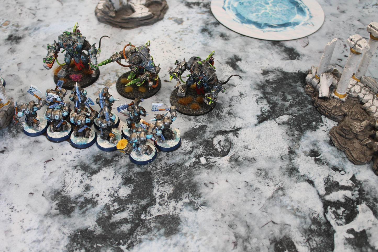 Snowy Tundra - Neoprene Battle Mat - Warhammer, AoS, 40K, Kill Team, MCP, Shatterpoint, Legion, More - 22x30