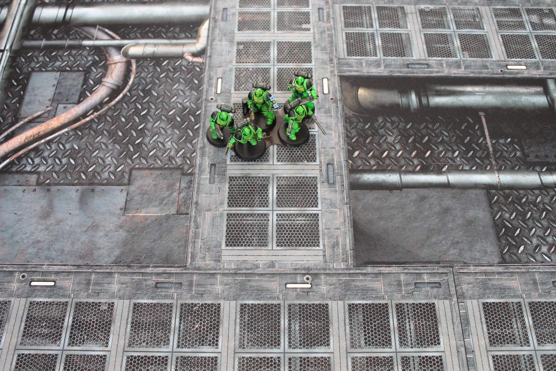 Grimdark Station - Neoprene Battle Mat - Warhammer, AoS, 40K, Kill Team, MCP, Shatterpoint, Legion, More - 22x30