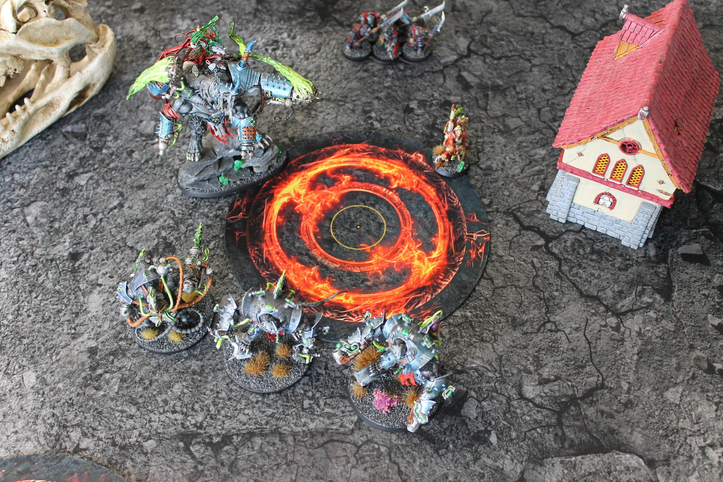 Warhammer 40k and AoS4 Neoprene Objective Markers - Green and Flaming Portal - Set of 6