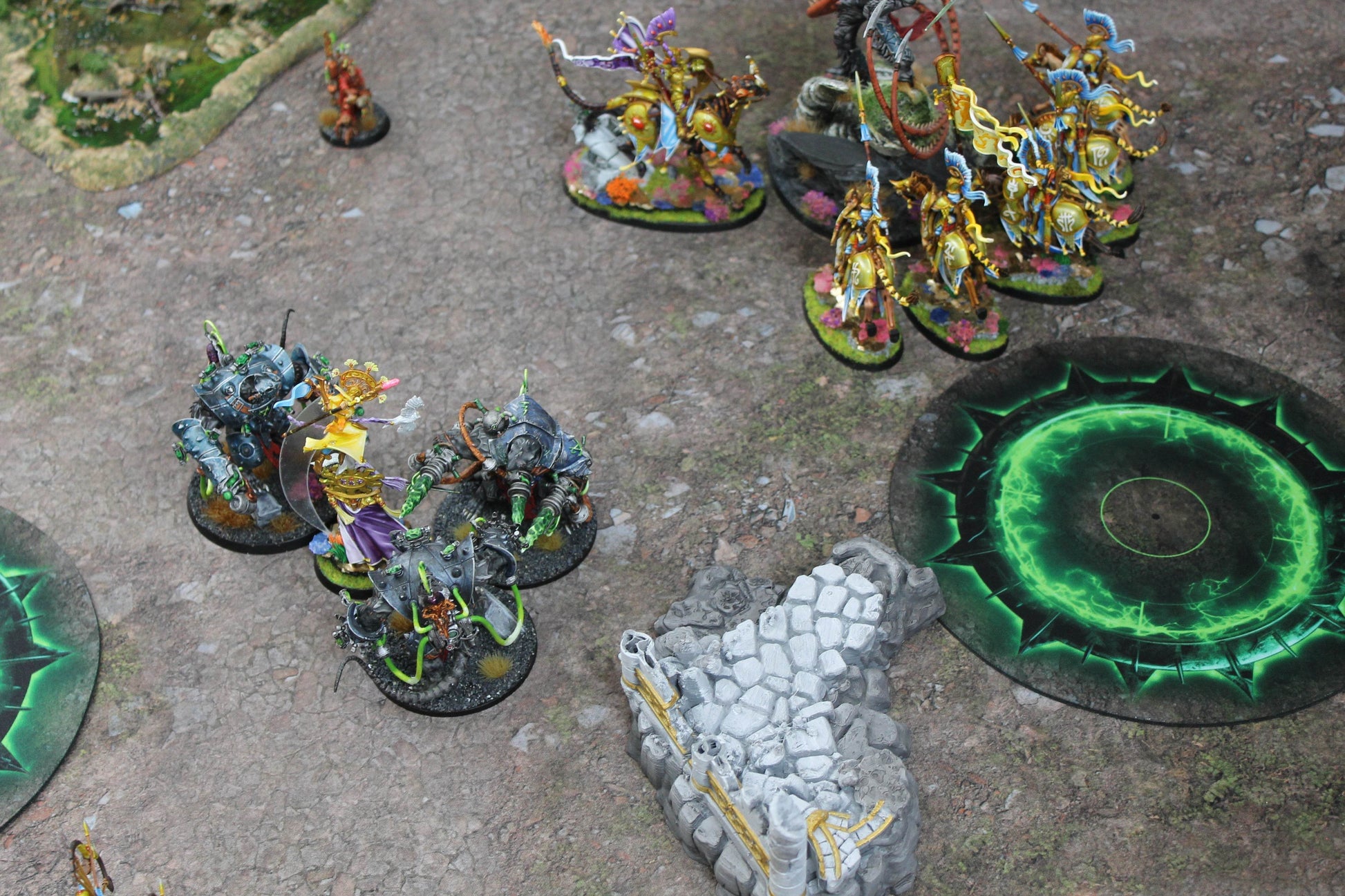 Abandoned Town - Neoprene Battle Mat - Warhammer, AoS, 40K, Kill Team, MCP, Shatterpoint, Legion, More - 36x36