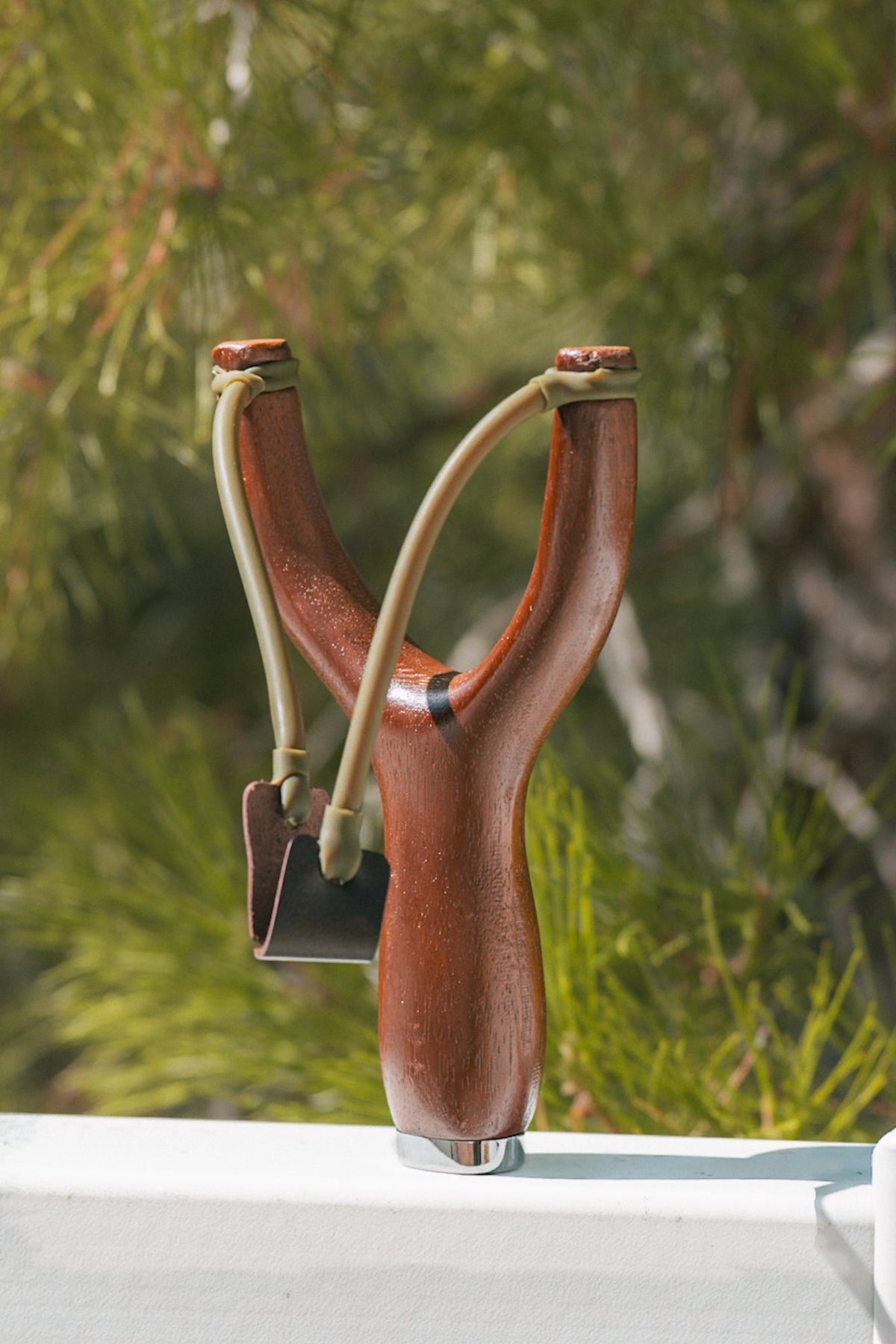 Classic Hardwood Slingshot With Metal Cap - Traditional Design