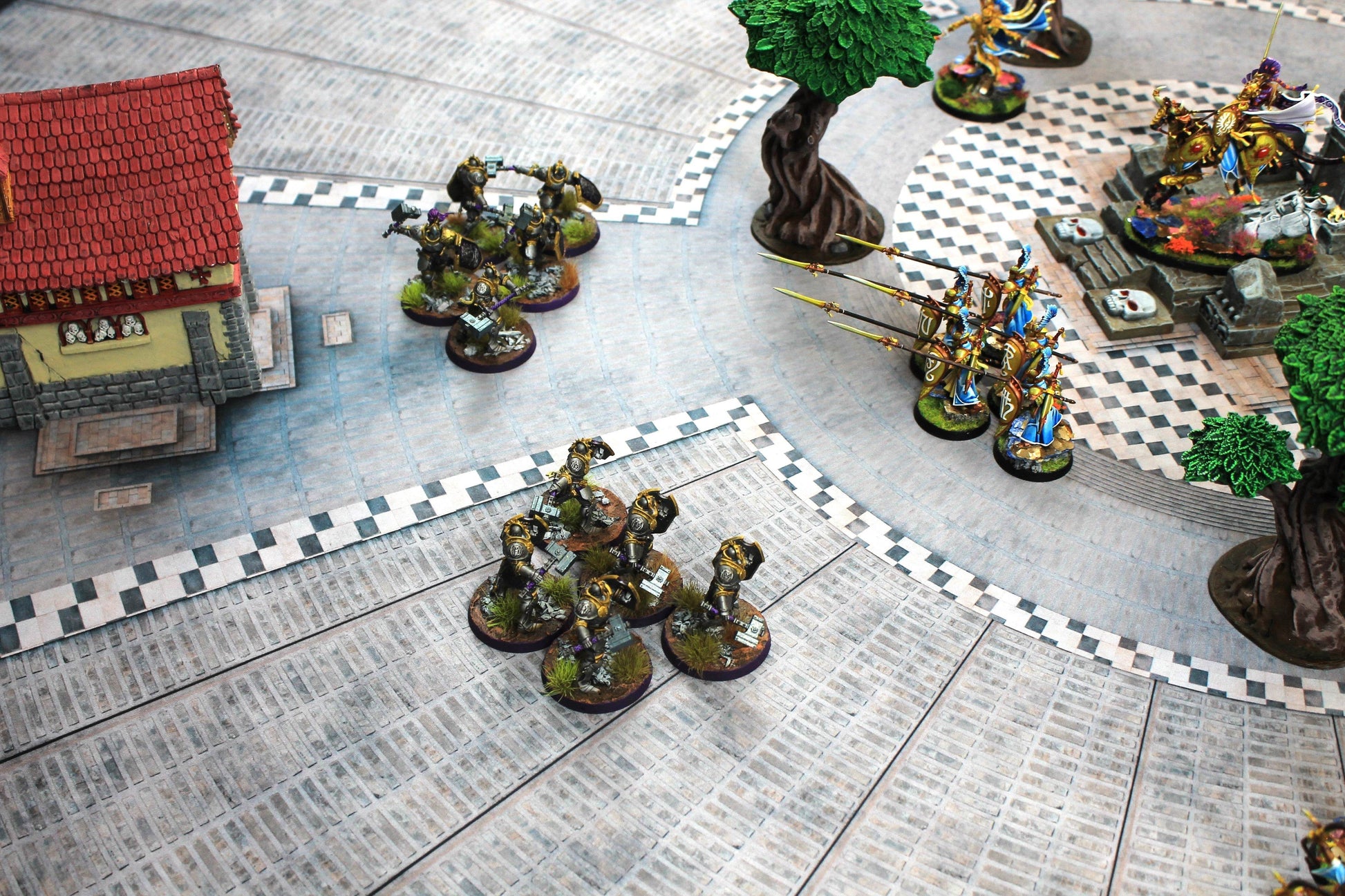 Grand Concourse - Neoprene Battle Mat - Warhammer, AoS, 40K, MCP, Shatterpoint, Legion, More - 44x60