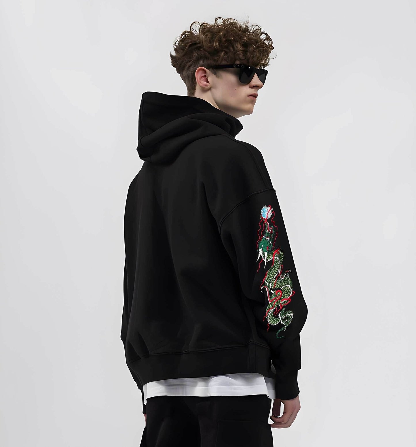 KH9005 Green Dragon Embroidery Hoodie - Black / S