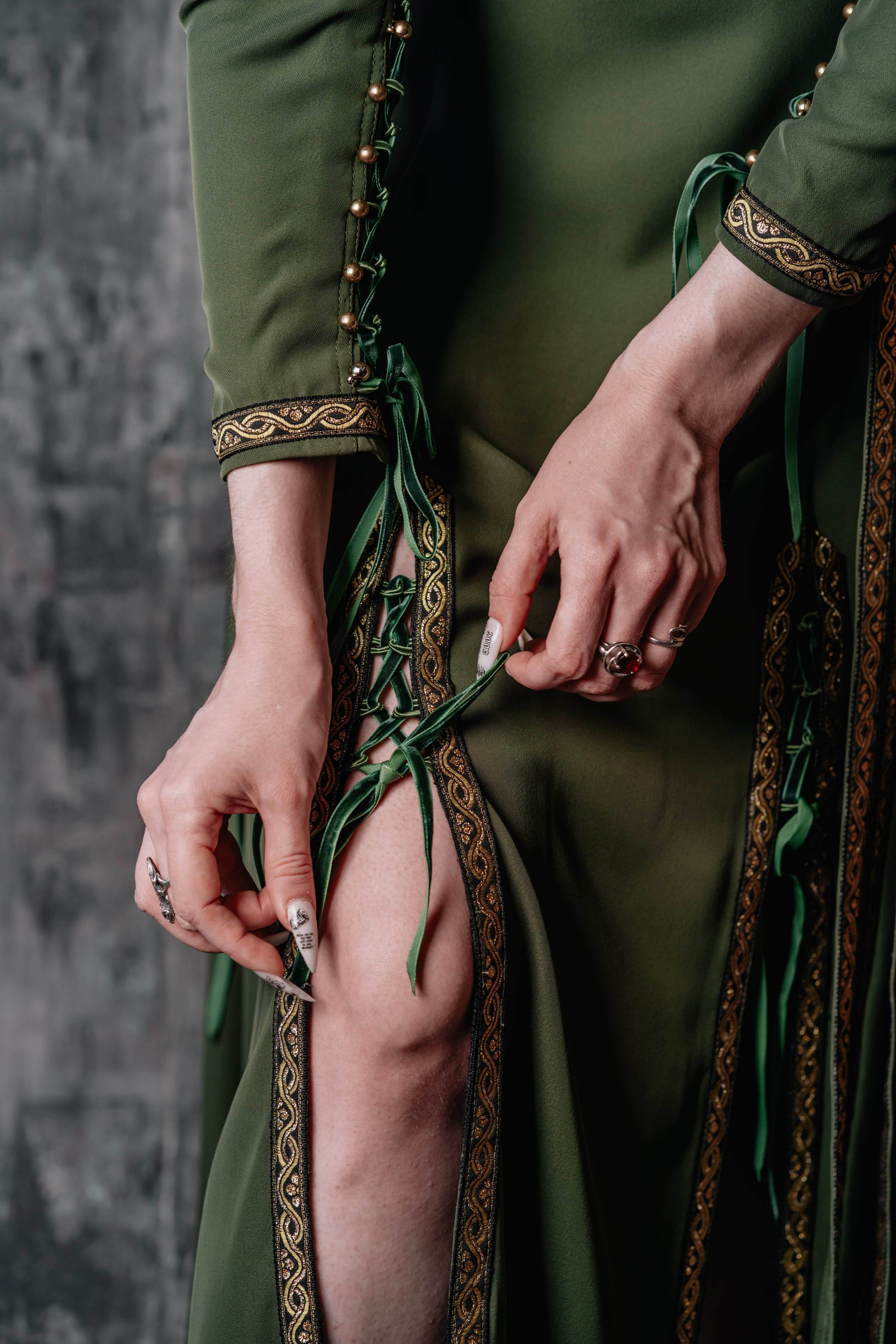 Elegant Lace-Up Green Dress - S / Green