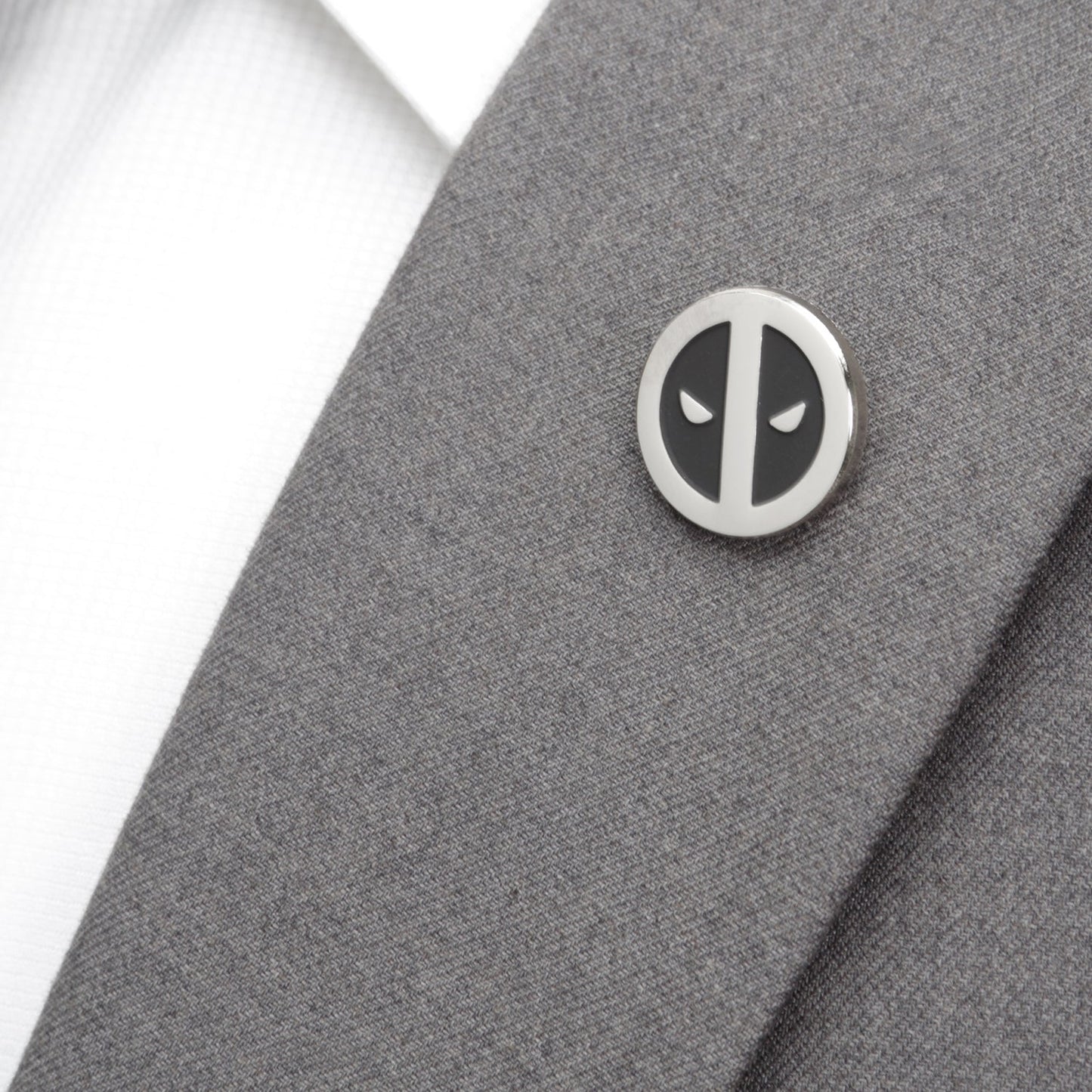 Marvel Deadpool Silver Mask Lapel Pin