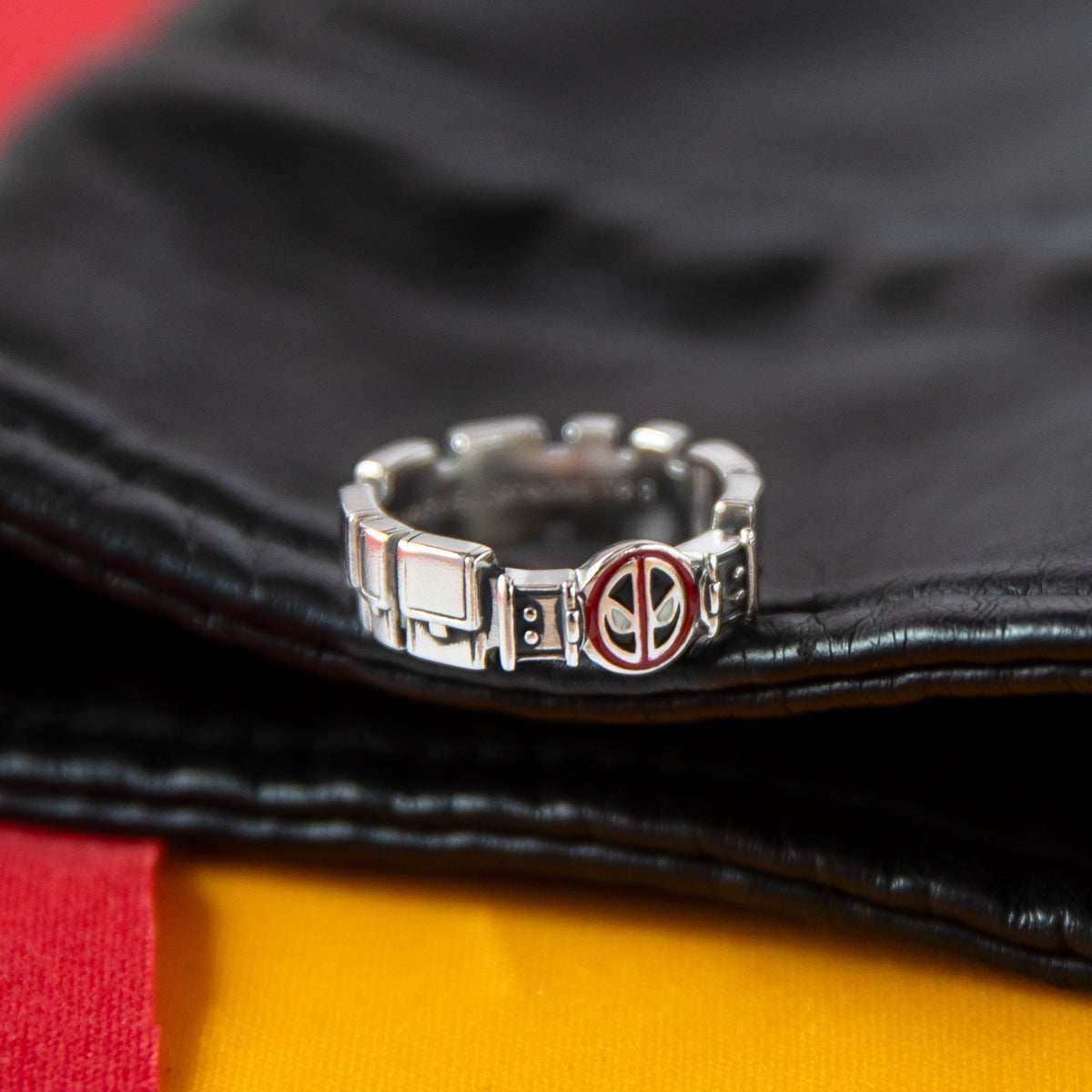 Marvel X RockLove MARVEL STUDIOS DEADPOOL AND WOLVERINE Deadpool Belt Ring - Size 6
