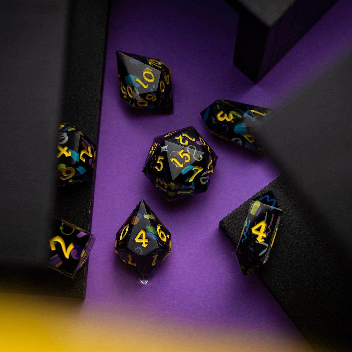 Retro Handmade Resin DND Dice Set - Full Set And Free Dice Box