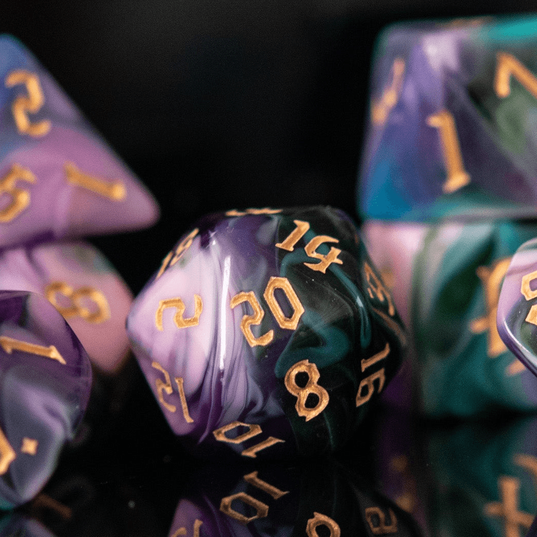 Rogue Class Acrylic Dice Set - 