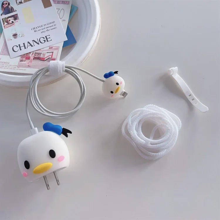 4Pcs/Set  Cute 3D Cartoon Set Cable Protector for iPhone / iPad 18W/20W Charger Case Phone Wire Cord Organizers for iPhone 14 15