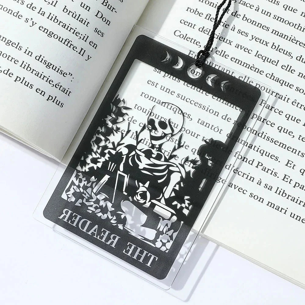1pc Gothic-Style Acrylic Reading Bookmark, Suitable for Both Men and Women, Personalized Skull Reading Marker, a Friendship Gift