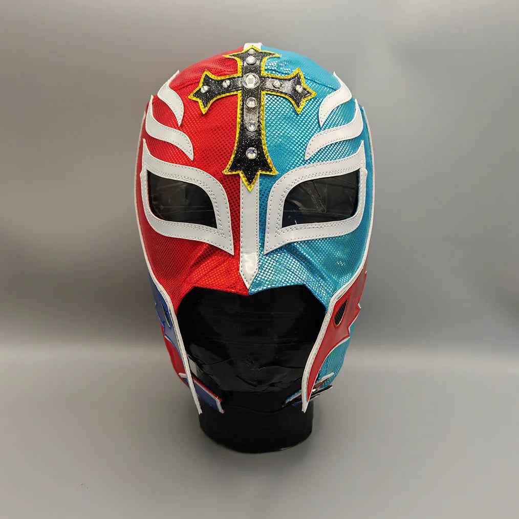 Authentic Design: Crafted with meticulous attention to detail, this wrestling mask captures the essence of your favorite grapple