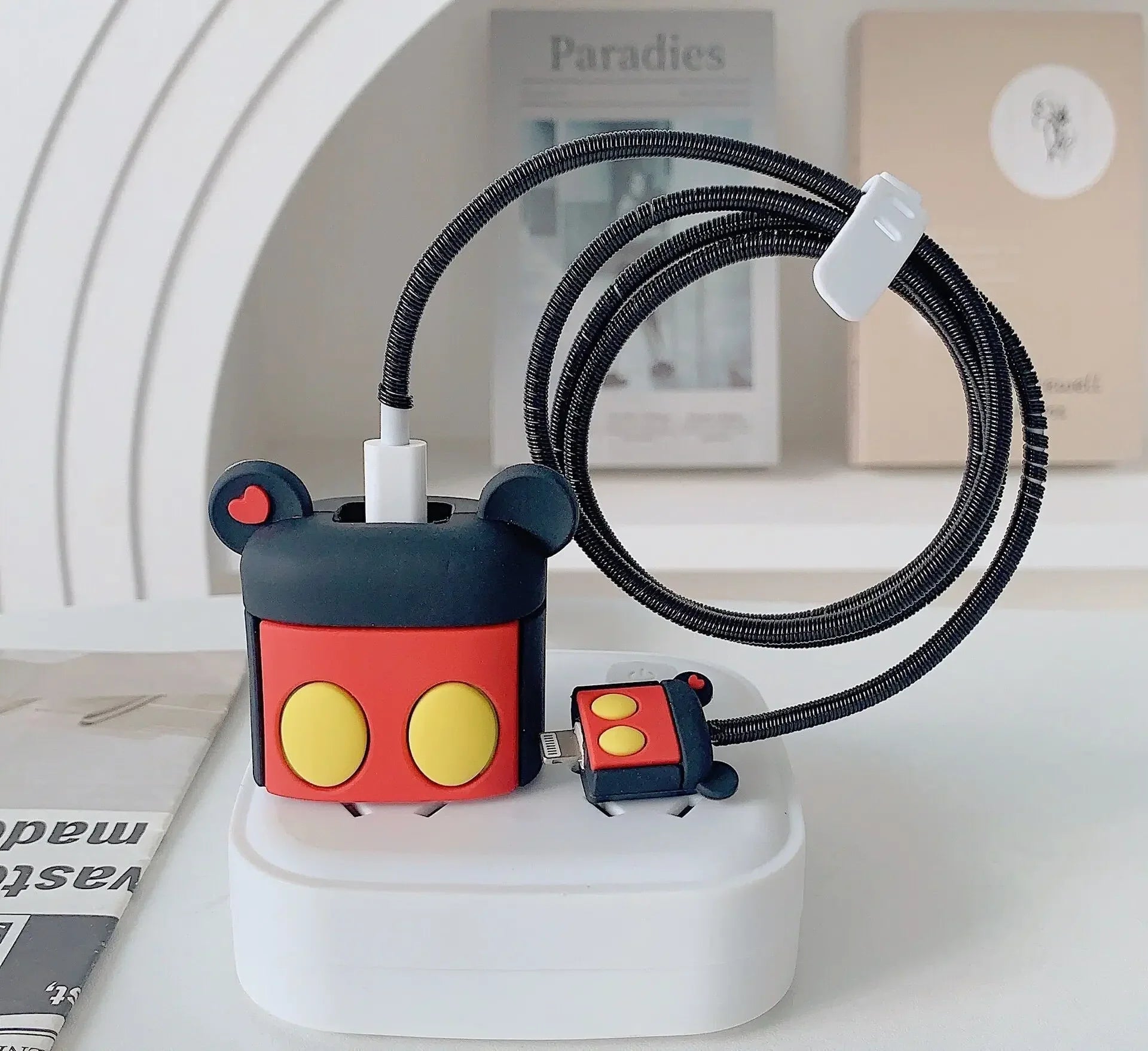 4Pcs/Set  Cute 3D Cartoon Set Cable Protector for iPhone / iPad 18W/20W Charger Case Phone Wire Cord Organizers for iPhone 14 15