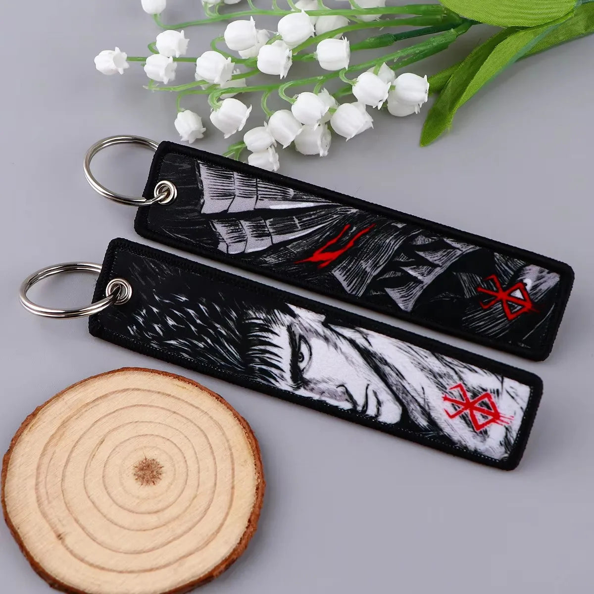 Japanese Anime Berserk Double sided Embroidery Key Keychains Car Key Chains Keyring Accessories