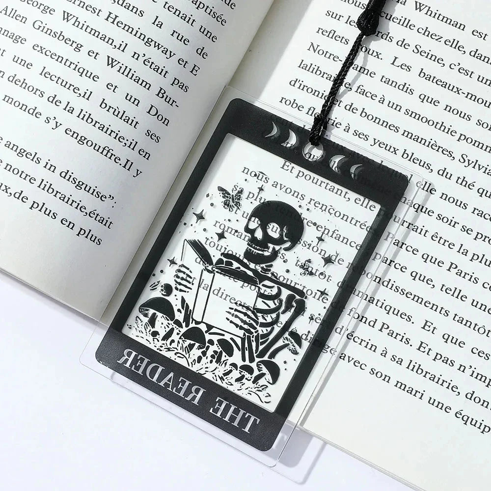 1pc Gothic-Style Acrylic Reading Bookmark, Suitable for Both Men and Women, Personalized Skull Reading Marker, a Friendship Gift
