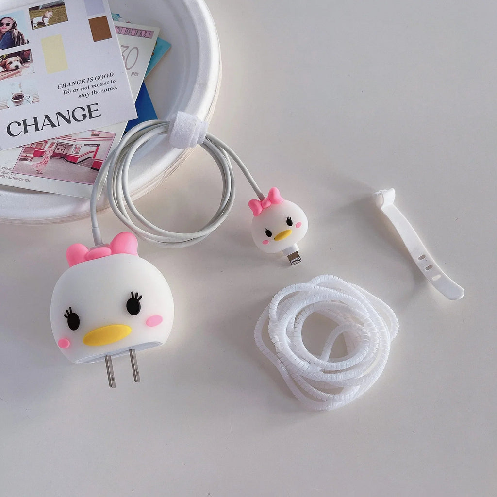 4Pcs/Set  Cute 3D Cartoon Set Cable Protector for iPhone / iPad 18W/20W Charger Case Phone Wire Cord Organizers for iPhone 14 15