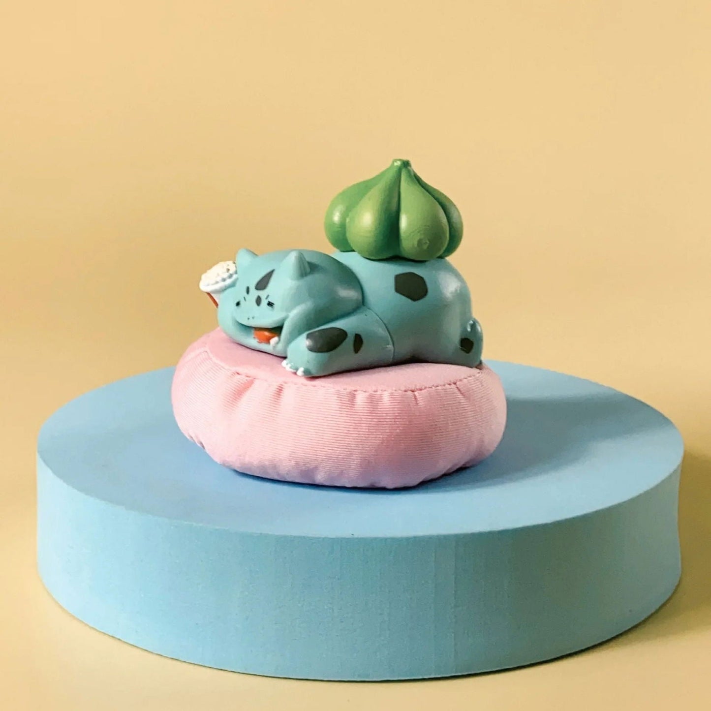 Sleeping Pokemon Anime Figurines, Pikachu Bulbasaur Psyduck Charmander