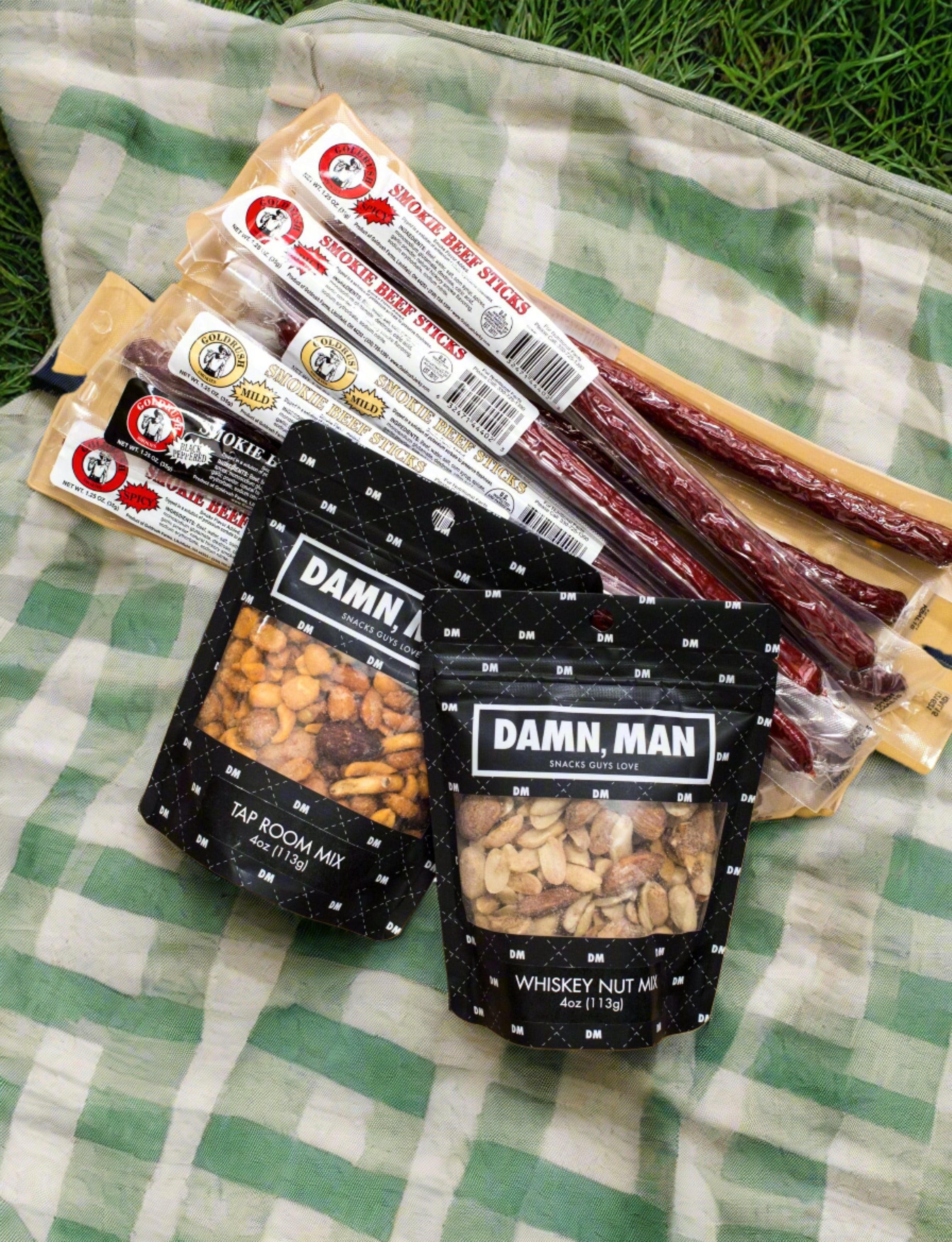 Nuts & Beef Box – High-Protein Snack Gift | Gourmet Beef Sticks & Nut Mixes