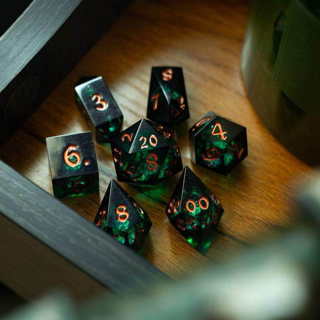Witchwood Heart Liquid Core DND Dice Set - 1 D20 (Not Full Set)