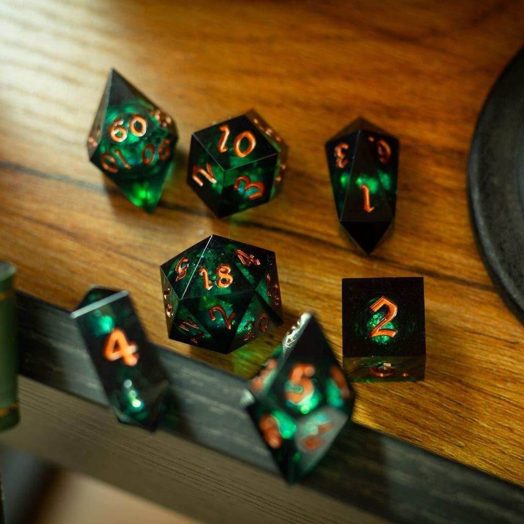 Witchwood Heart Liquid Core DND Dice Set - 1 D20 (Not Full Set)