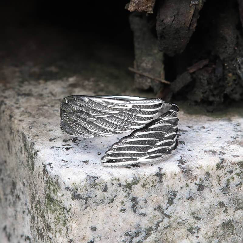 Angel Wing Stainless Steel Ring - Stainless Steel / 7