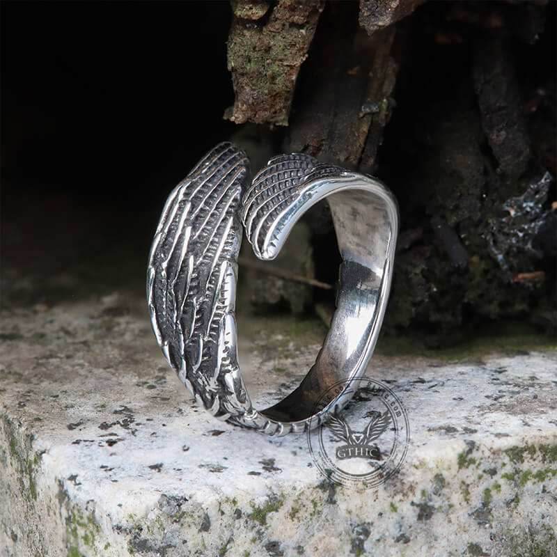 Angel Wing Stainless Steel Ring - Stainless Steel / 7