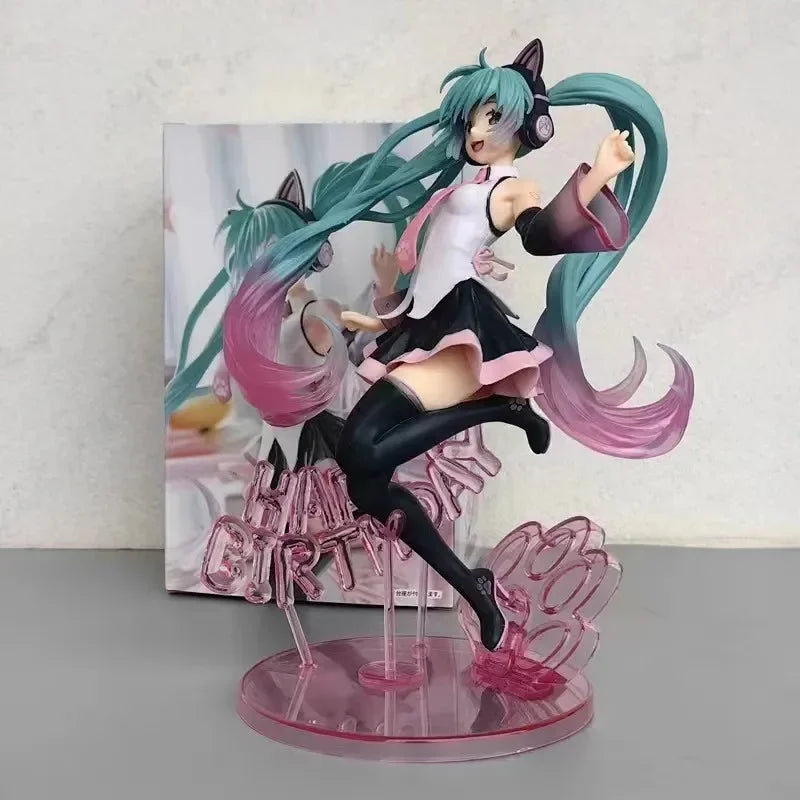 Anime Figure Collection: Hatsune Miku Statue Figurines and Case Widget