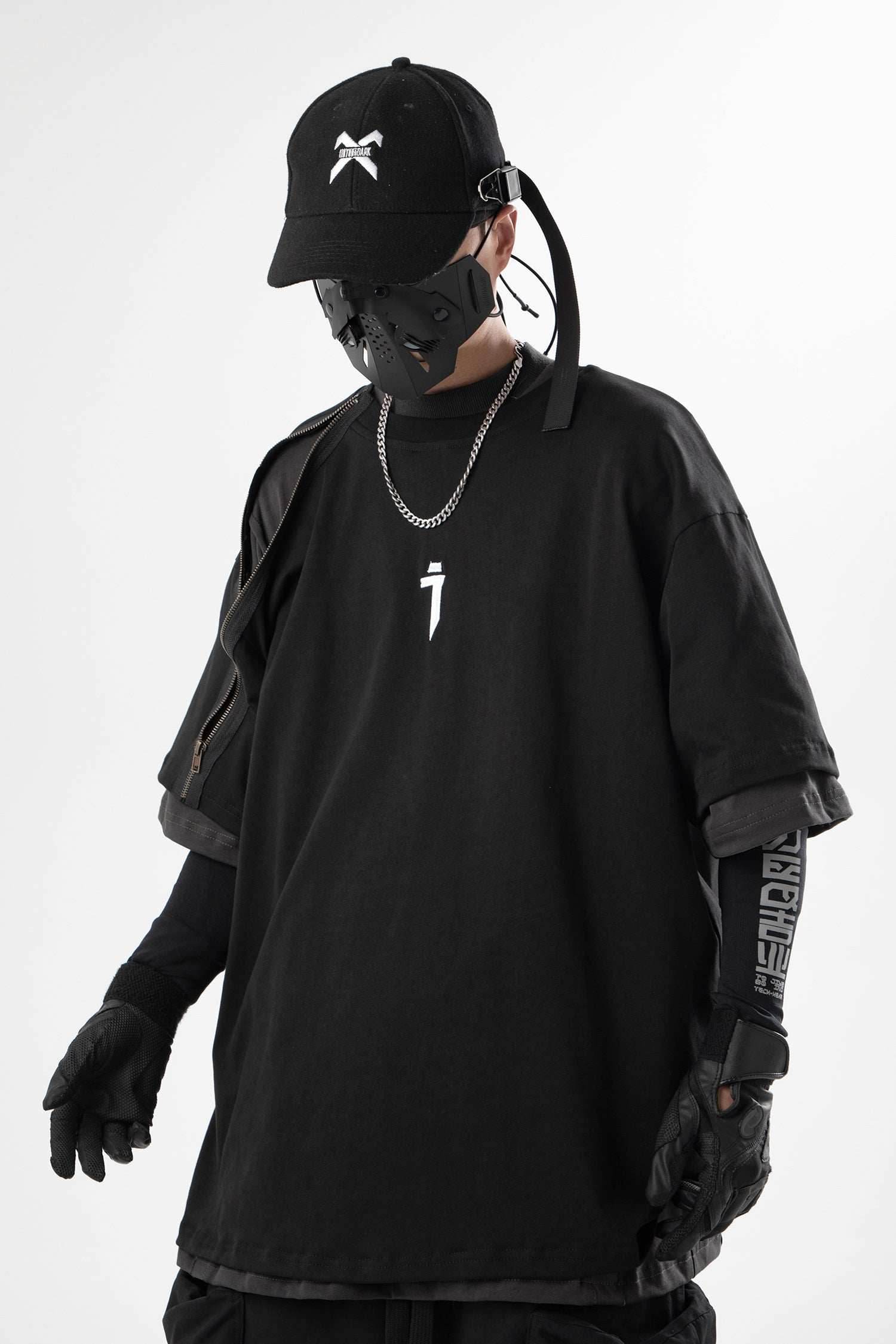 JX Neo Cyber Graphics Tee - Black / M