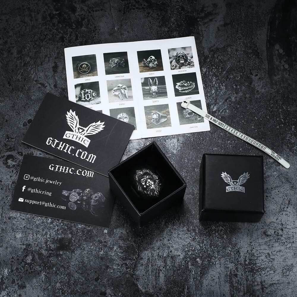 Baroque Lion Stainless Steel Ring - Stainless Steel / 8