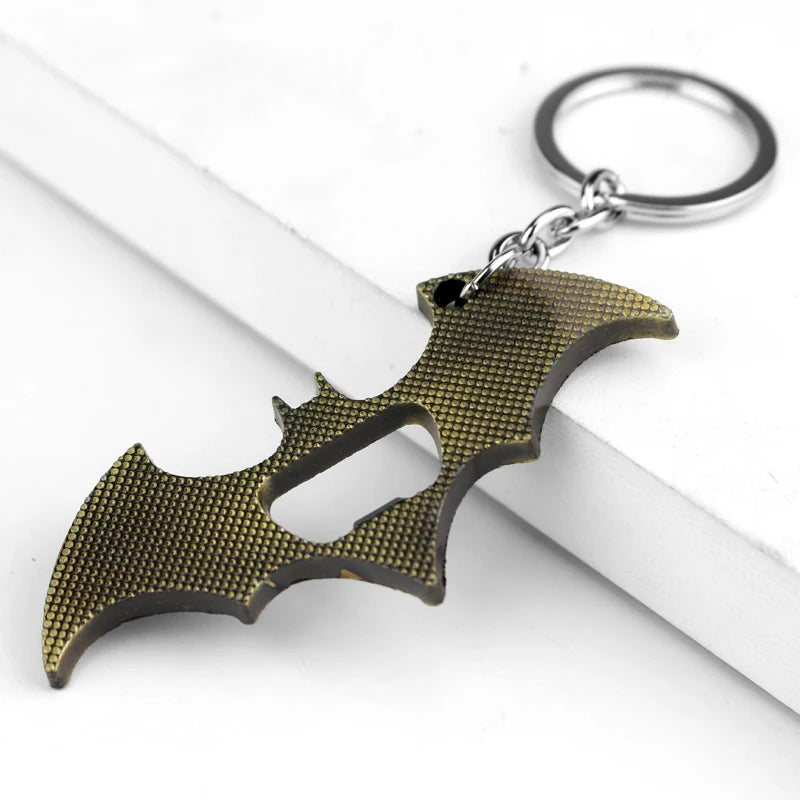 Bat Pendants Keychain Superheroes Movie Jewelry Car Key Ring Bags Key Chains Gifts Souvenir