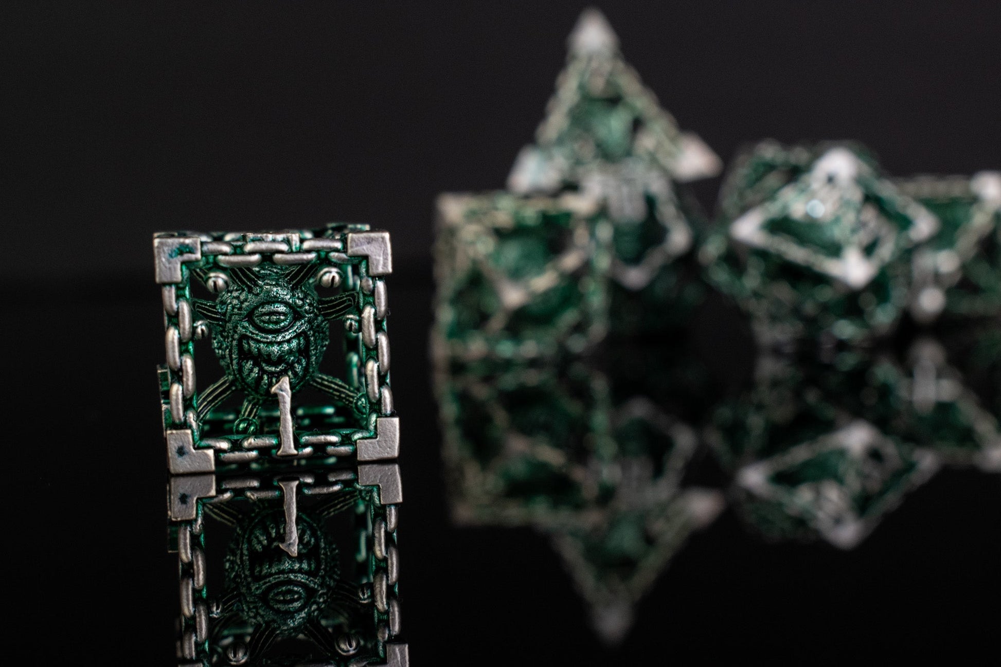 Beholder's Gates Hollow Metal Dice Set - Green and Silver