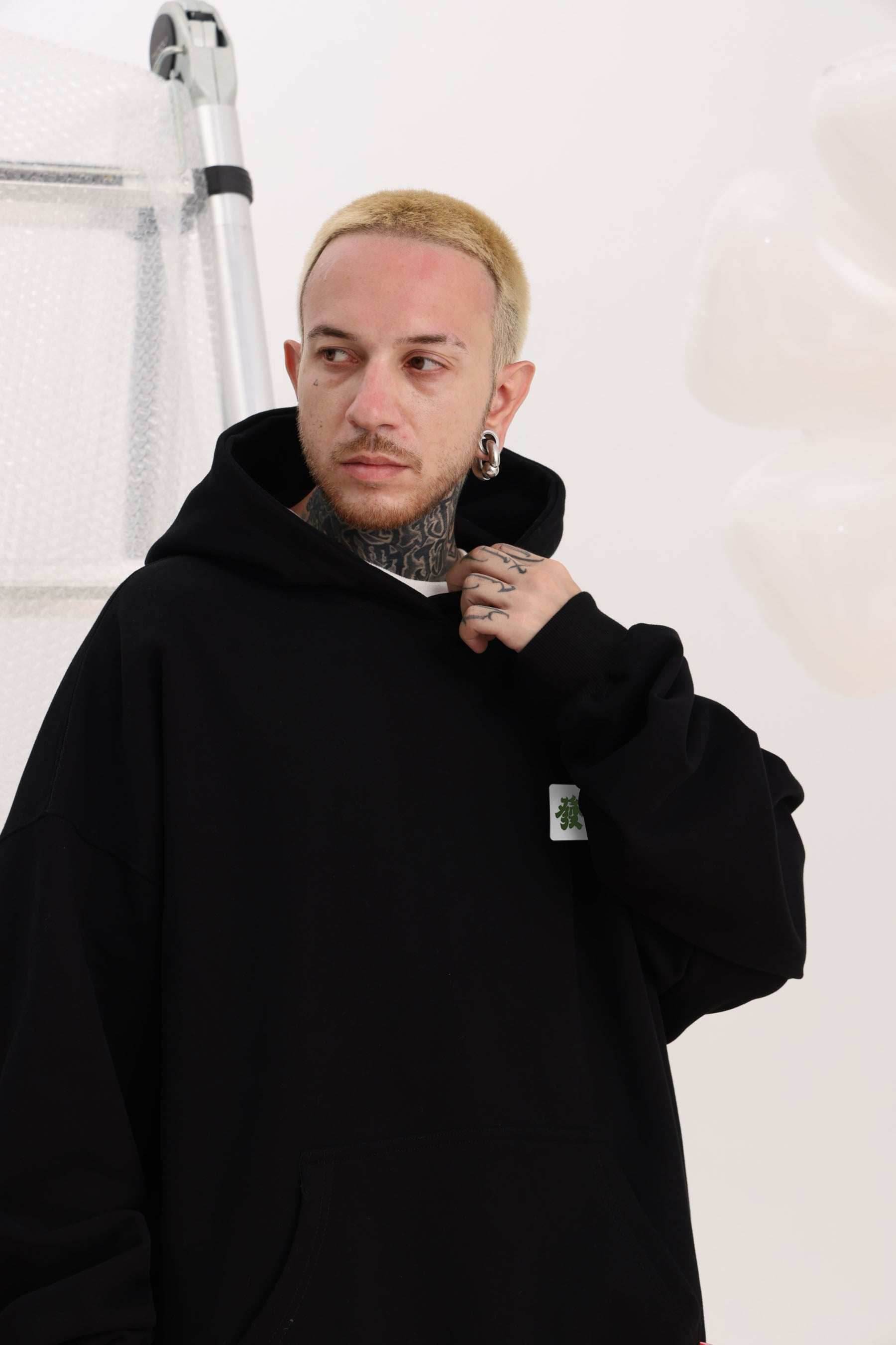 Majhong Hoodie - Black / S