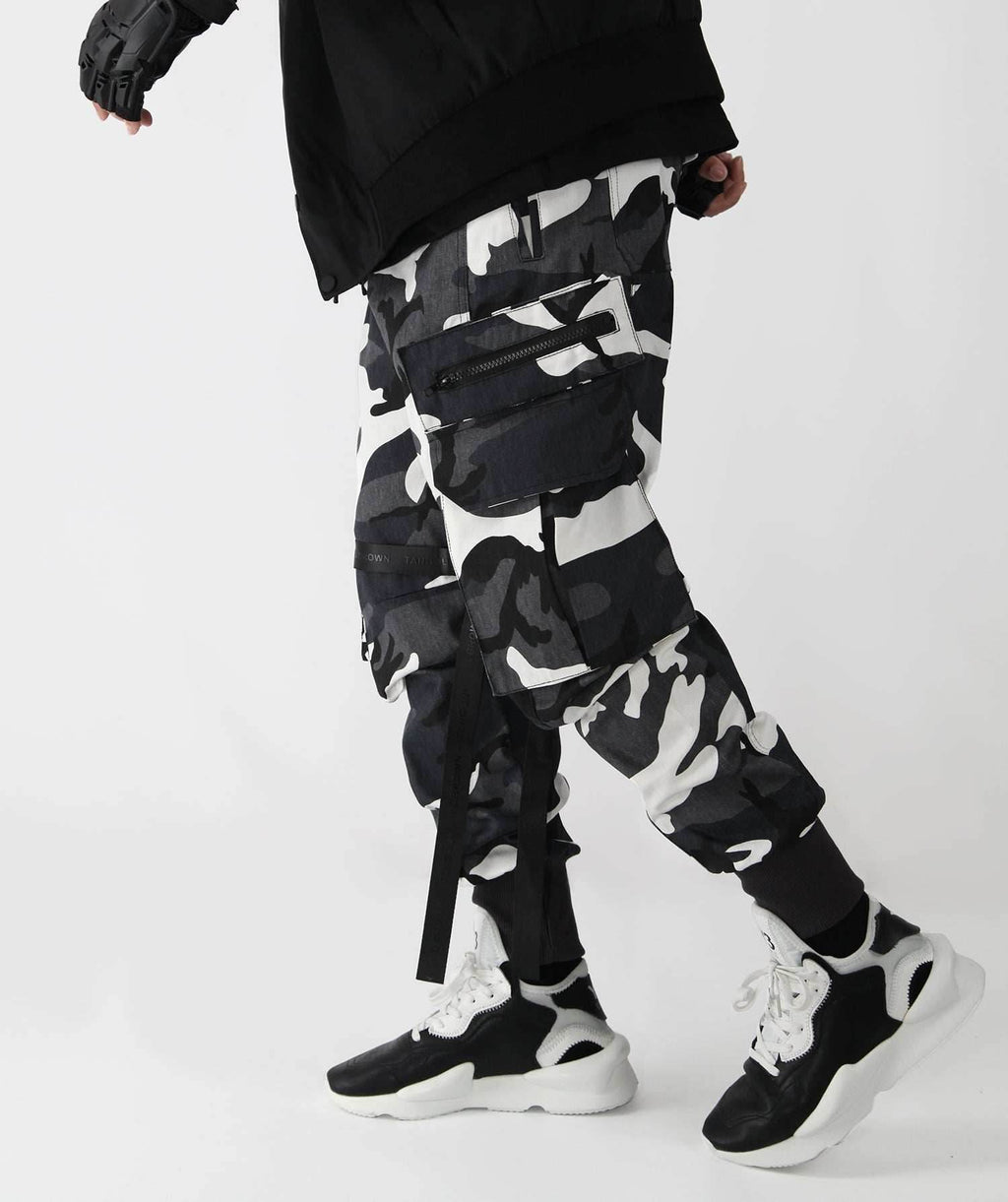 IBP1828 Noble Cargo Pants - Black / S
