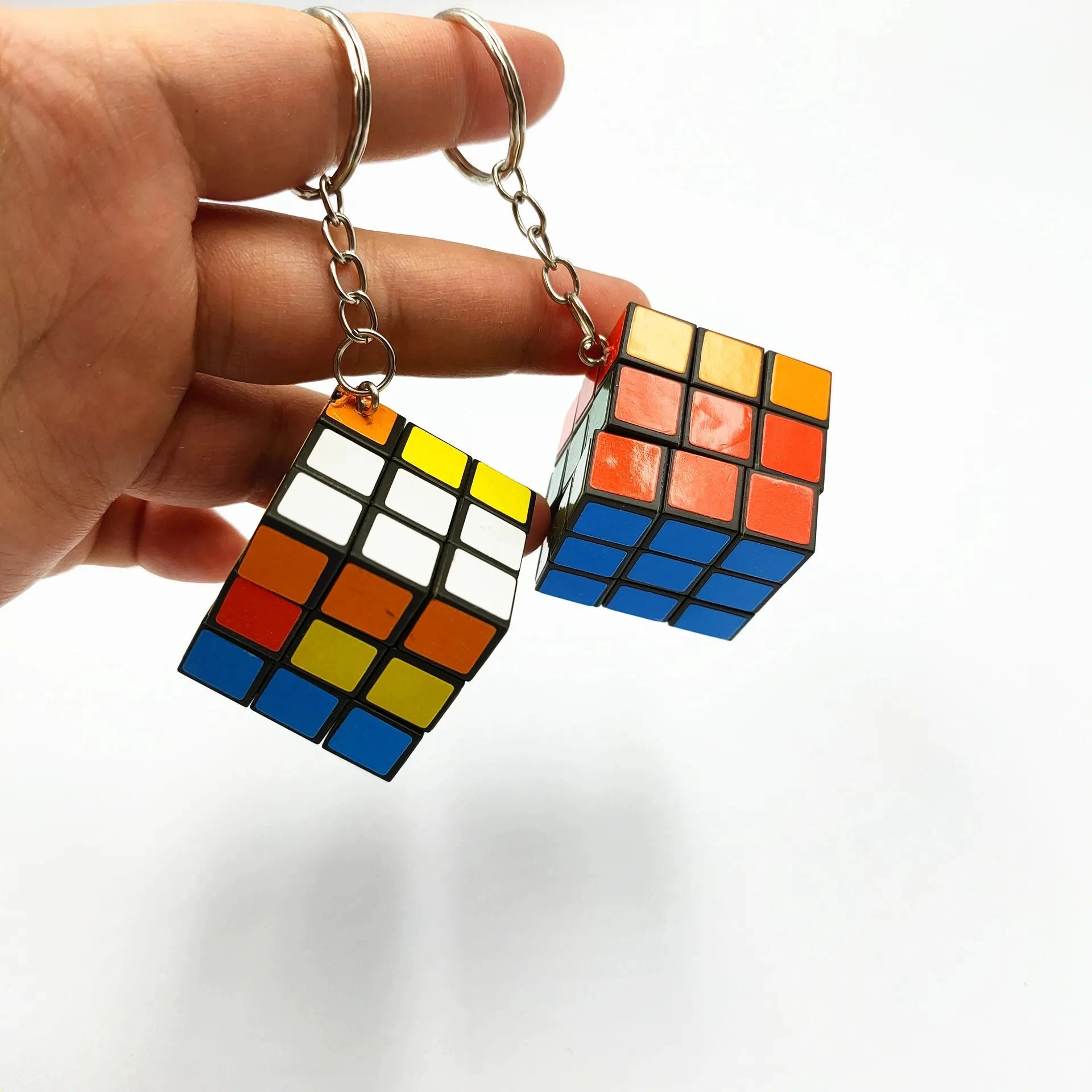 Creative Mini Magic Cube 3x3cm Keychain Funny Hyperbole Puzzle Magic Cube Charms Pendant Key Ring Fashion Jewelry Gift