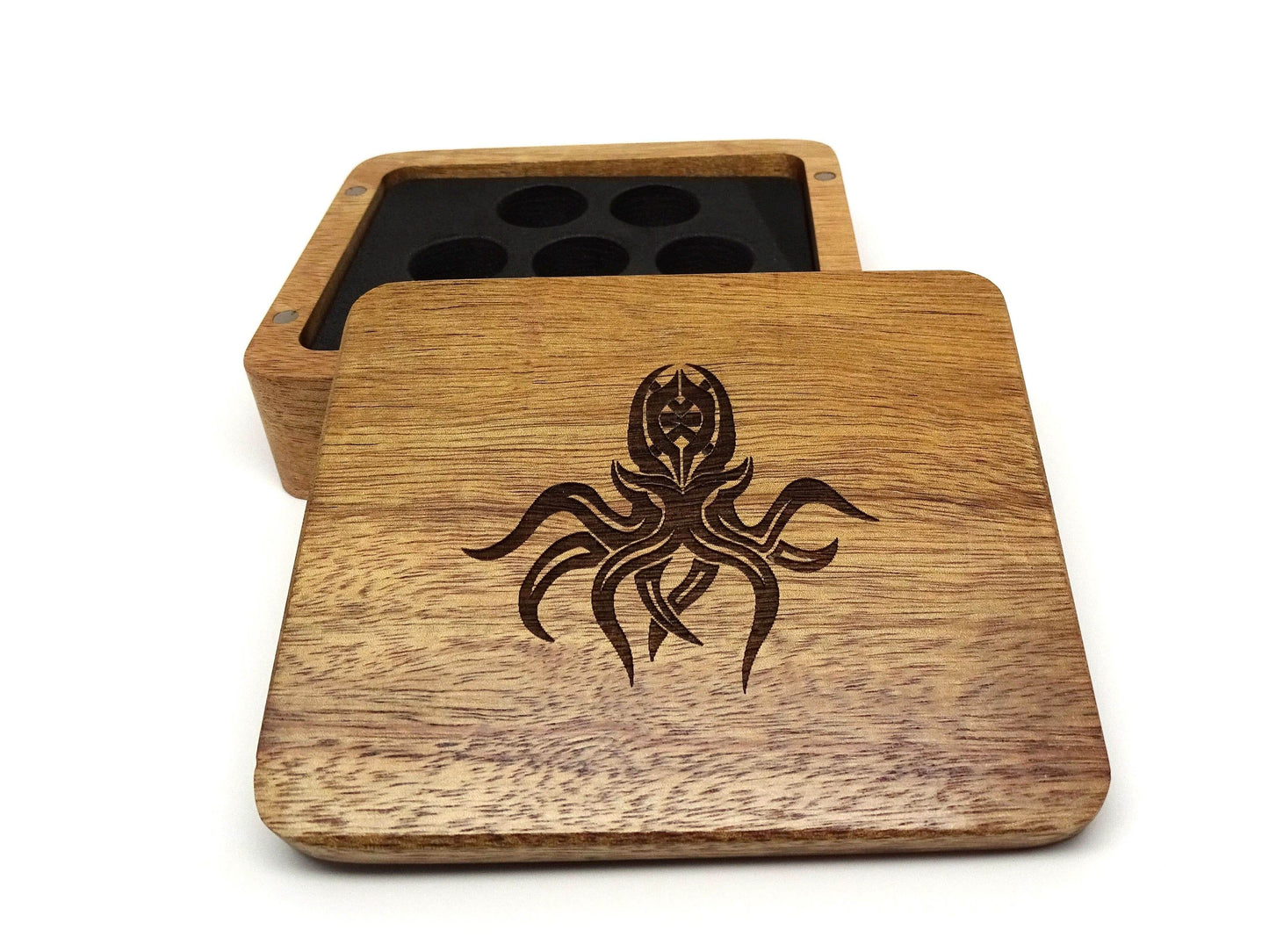 Cthulhu Wooden Dice Case - Acacia Wood