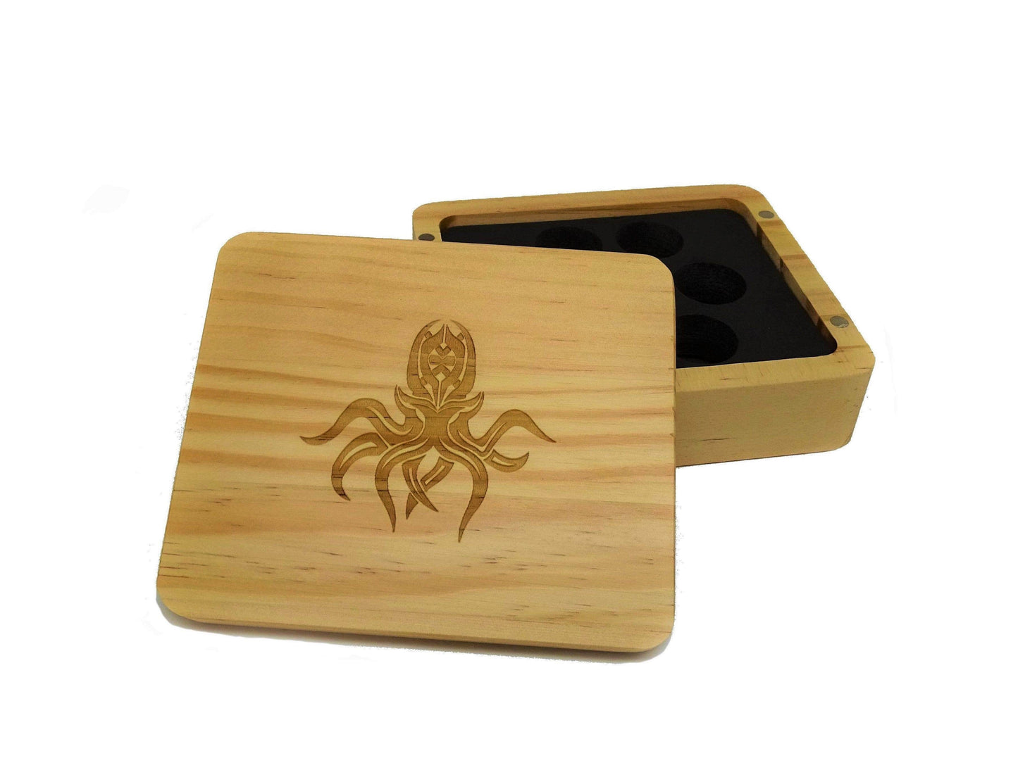 Cthulhu Wooden Dice Case - Pine Wood