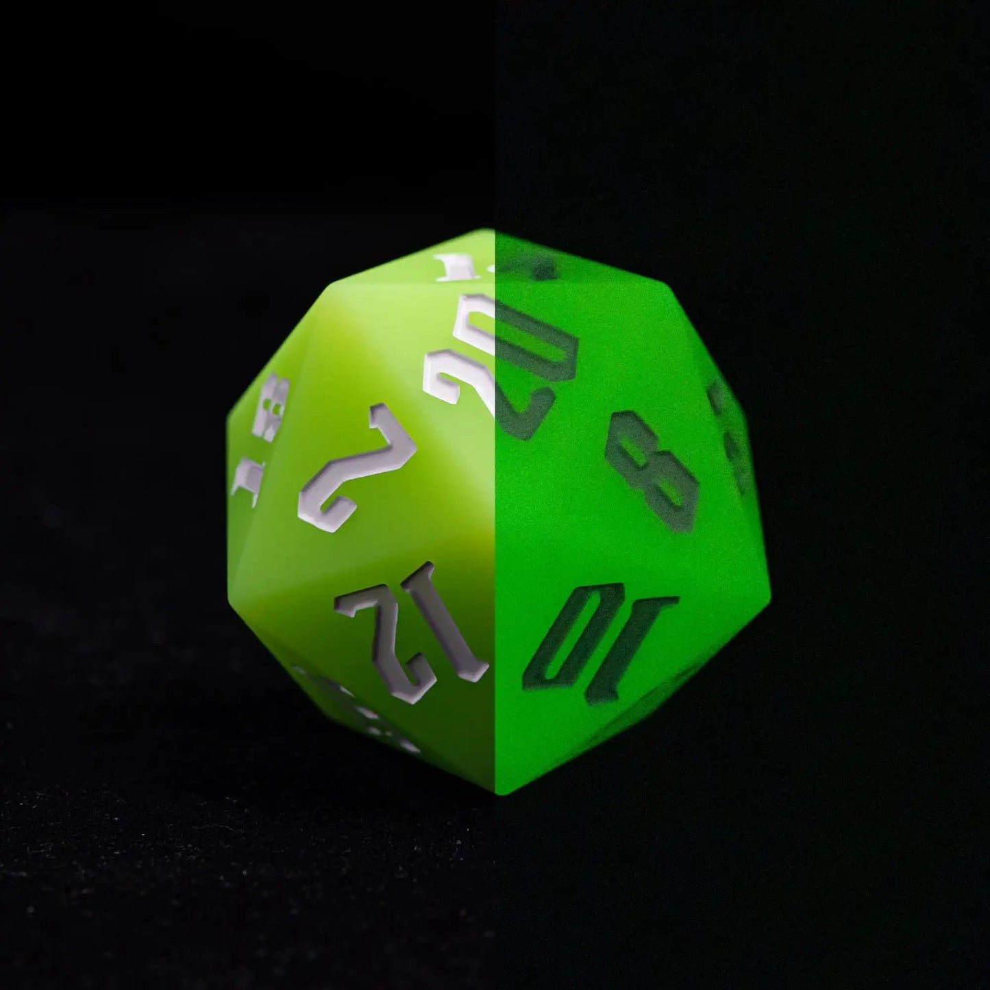 Cusdie 1Pc Silicone D20 55MM 20 Sided Dice Variable Color D20 Softness Elastic Polyhedral Dice for Role Playing Board Games