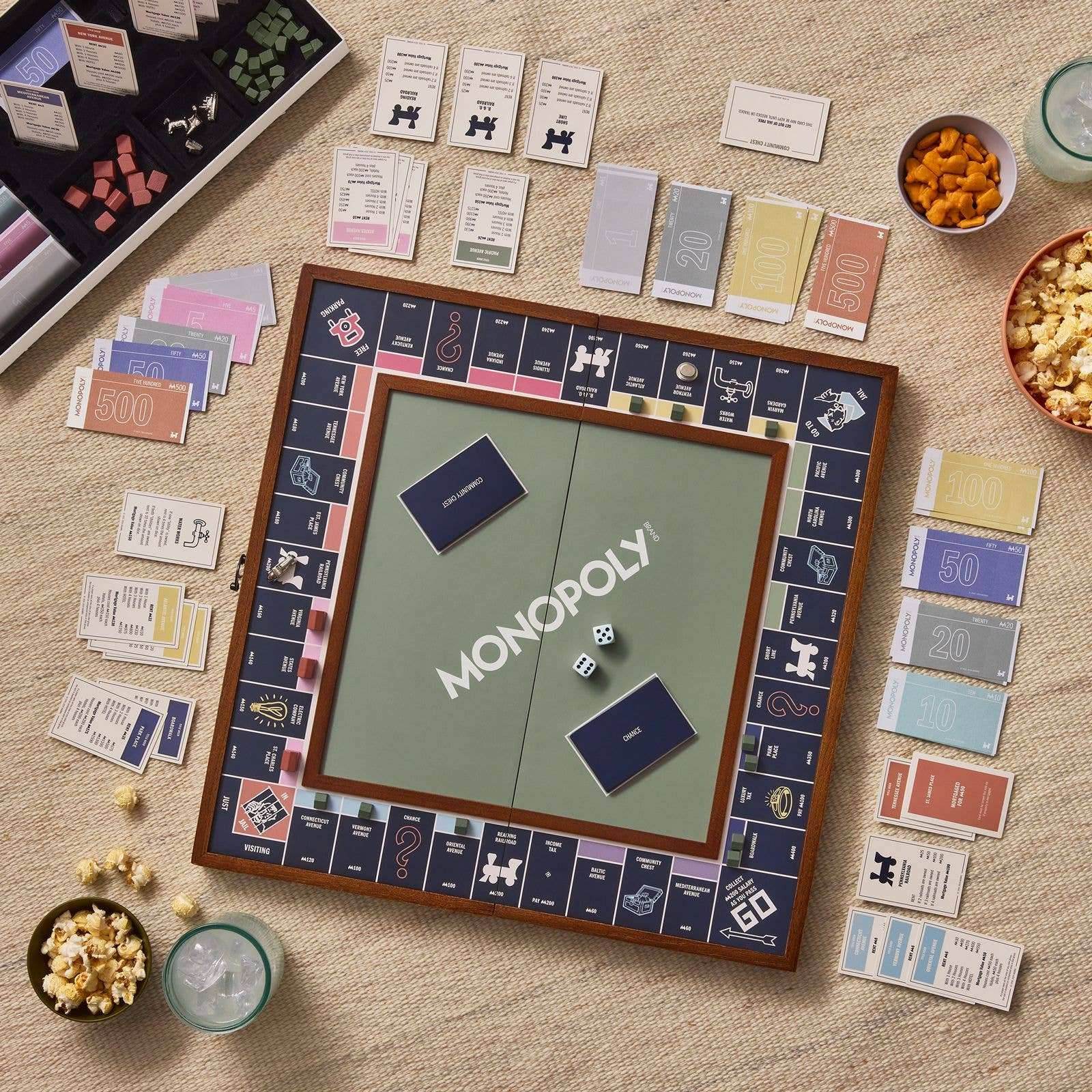 Monopoly Grand Folding Edition - 